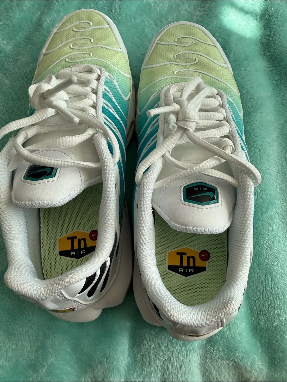 Nike women air